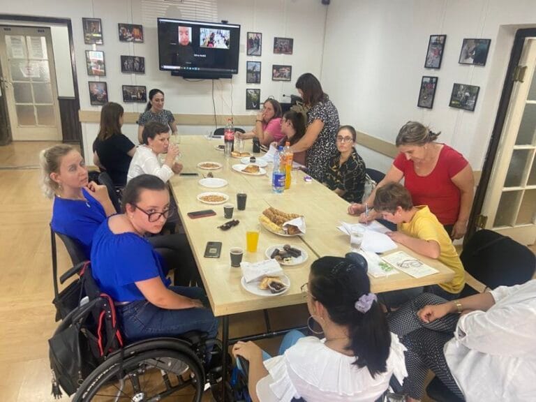 8 sastanak Forum žene sa invaliditetom slika 1